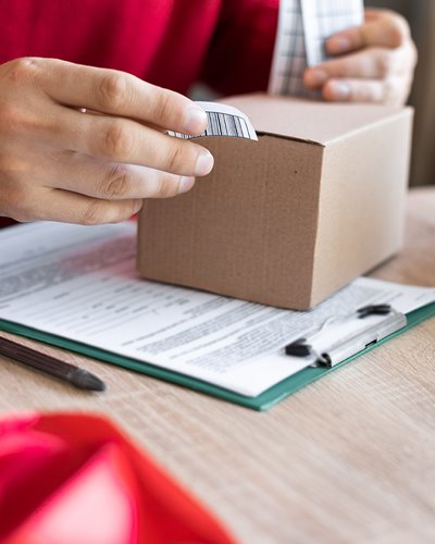 Packaging an order